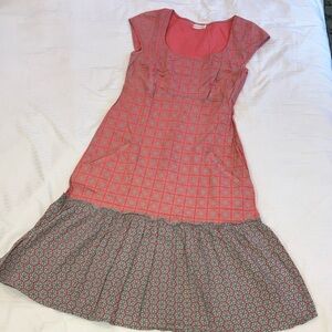 Women’s (size 8) coral / gray sundress Pleated Midi with pockets